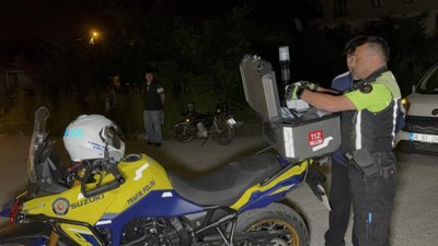 Düzce'de kovalamaca ile yakalanan motosikletlilere 65 bin lira ceza