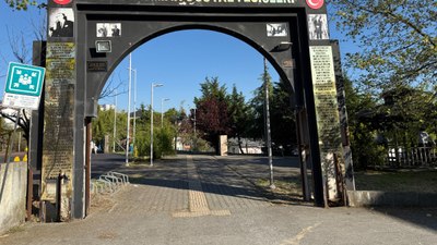 Zonguldak'ta parkta bırakılan şişedeki içkiyi su sanıp içen çocuk fenalaştı