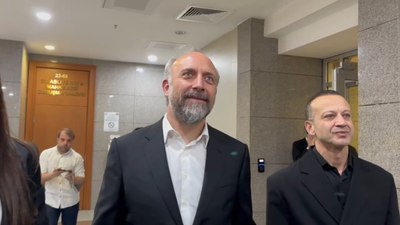 Halit Ergenç ve Rıza Kocaoğlu adliyede