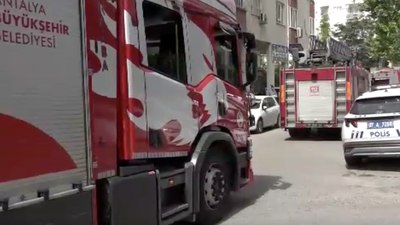 Antalya'da bulaşık makinesinden çıkan yangın apartmanda paniğe neden oldu