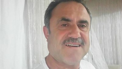 Artvin'de çay bahçesinde çalışan adamı zehirli yılan soktu