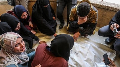 Gazze'de can kaybı 52 bin 810'a yükseldi