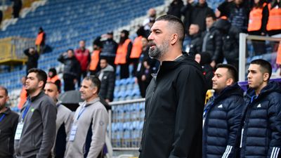 Arda Turan: Eyüpspor'da olmaktan mutluyum