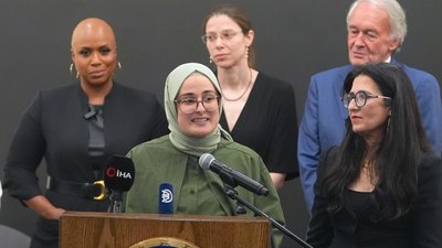 Filistin'e destek verdiği gerekçesiyle gözaltında tutulan Rümeysa Öztürk, özgürlüğüne kavuştu
