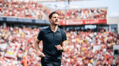 Xabi Alonso mağlubiyetle veda etti! Borussia Dortmund, Bayer Leverkusen'i 4 golle yıktı