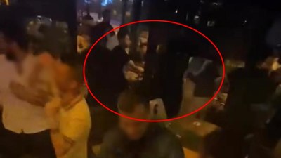 Bursa'da gece kulübünde yan bakma kavgası