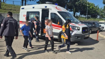 Bartın'da çöpte bulunan jelibonu yiyen 17 öğrenci hastanelik oldu