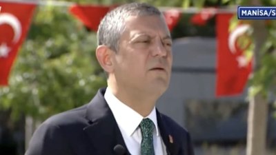 Özgür Özel: Biz düğmeye basınca 180 derece dönen siyasetçilerden değiliz