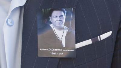 'Balık Ayhan' son yolculuğuna uğurlandı