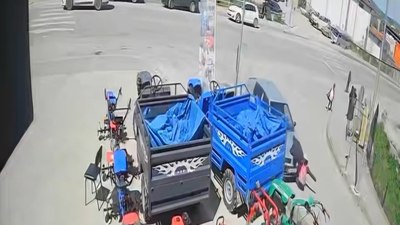Bartın'da ters yola giren otomobil çocuğa çarptı