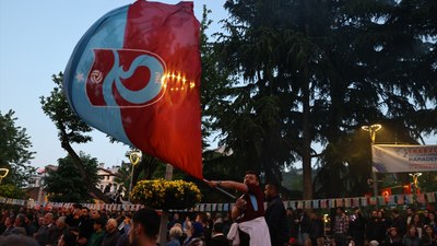 Trabzonspor taraftarları, Türkiye Kupası finalini dev ekrandan takip etti