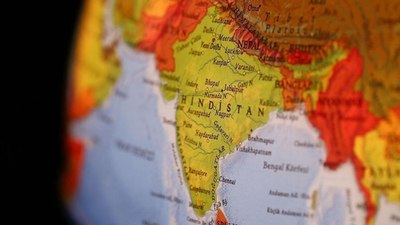 Hindistan'da silahlı çatışmalar: 31 isyancı öldü