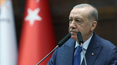 Cumhurbaşkanı Erdoğan, Galatasaray'ı tebrik etti