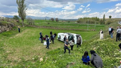 Kayseri'de öğrenci servisi kaza yaptı