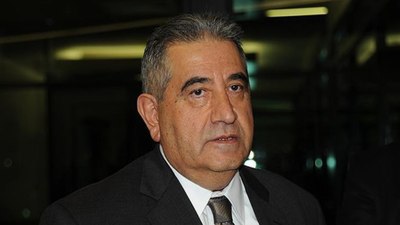 Mahmut Uslu, Ali Koç'a sert sözlerle yüklendi: Başkanlığa adayım