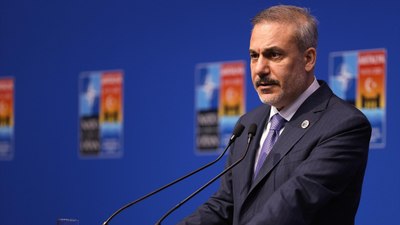 İstanbul'da Rus heyetiyle görüşecek