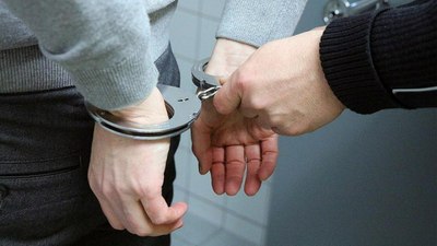 Öğrencileri taciz eden öğretmen tutuklandı