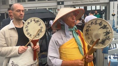 Ünlü Japon rahip barış için Dolmabahçe'de dua etti