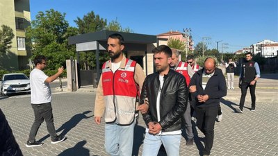 Çanakkale'de emekli öğretmeni dolandıran 7 kişi tutuklandı