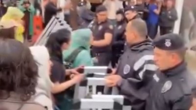 Bursa'da hayvan barınağında gergin anlar