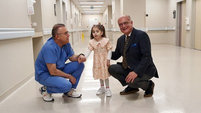 Türkiye'de bir ilk: Yatay kalple doğan çocuk mucize ameliyatla hayata tutundu