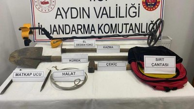 Aydın’da sit alanında kaçak kazı yapan 3 kişi suçüstü yakalandı