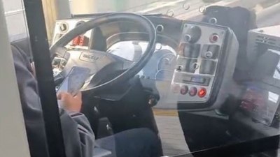 İstanbul'da metrobüs şoförünün duyarsızlığı
