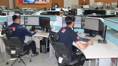 Kayseri'de 112'ye düdüklü tencerenin nasıl açılacağını sordular