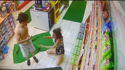 Muğla'da akaryakıt istasyonunda kadını tekme ve yumrukla darbetti