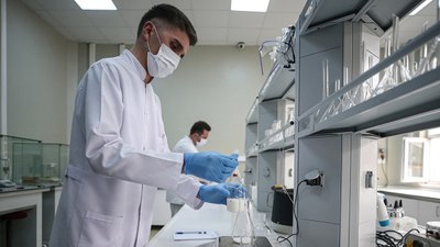 Mehmetçiğin sofrasına ulaşan her lokma, bilimsel güvenceyle denetleniyor