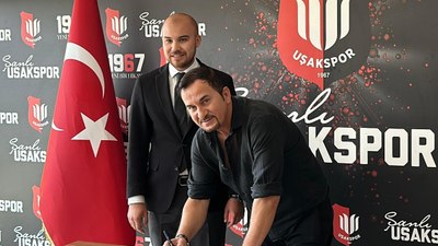 Ergün Penbe, Uşakspor'la sözleşme imzaladı