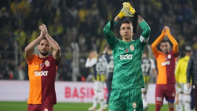Galatasaray'dan 2 oyuncuyla ilgili ayrılık açıklaması