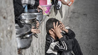 Açlık nedeniyle 300 milyon kişi ölüm riski altında