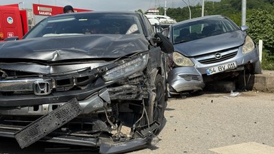 Sakarya'da trafik kazası: 4 yaralı