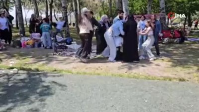 İstanbul'da kadınlar birbirine girdi