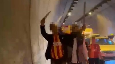 İzmir'de döner bıçağıyla şampiyonluk kutlamasında gözaltına alınan şahıslar serbest bırakıldı