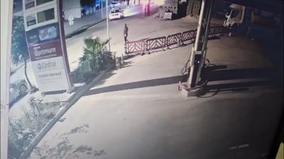 Adana'da sokakta karşılaştığı eski kocasını tabancayla vurdu