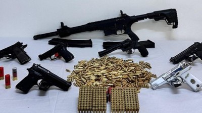 Bolu'da arama yapılan bir evden cephanelik çıktı