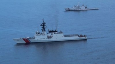 ABD ve Filipinler'den Çin'e karşı güç gösterisi