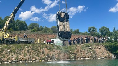 Erzincan'da kayıp şahsın cesedi, aracıyla su altında bulundu