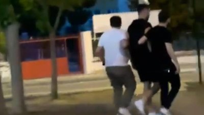 İzmir'de icra müdür yardımcısı ve katibi rüşvet alırken yakalandı
