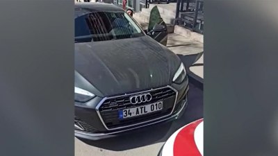 İstanbul'da otomobil sürücüsü ambulansa yol vermedi