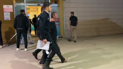 Bursa'da polis baltalı saldırganı havaya ateş açarak etkisiz hale getirdi