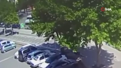 Kahramanmaraş'ta otomobil, otobüse çarptı