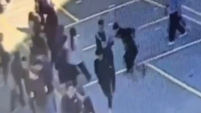 İstanbul Sultanbeyli'de okulda arkadaşını bıçaklayan lise öğrencisi tutuklandı