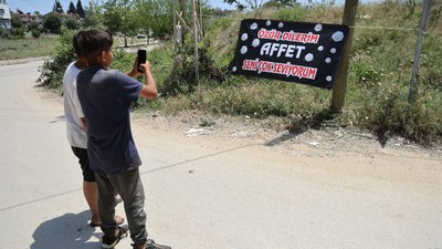 Adana'da gizemli 'özür dilerim affet seni çok seviyorum' ilanı