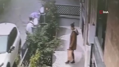 İstanbul'da komşuları tarafından altınları çalındı