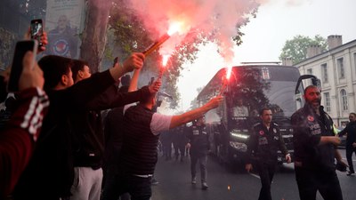 Beşiktaşlılar, takımlarını şampiyon gibi karşıladı