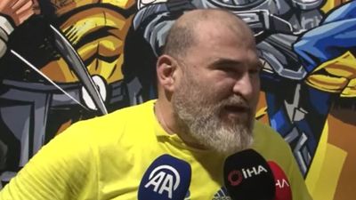 Sertaç Komsuoğlu: Fenerbahçe, Avrupa'da hakikaten çok önemli bir ekol