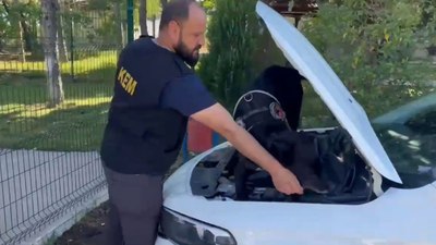 Kırklareli'de durdurulan araçta uyuşturucu bulundu